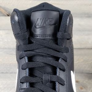 ebernon mid basketball sneaker